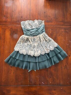 Betsey Johnson Teal and Ivory Strapless Lace Teacup Dress